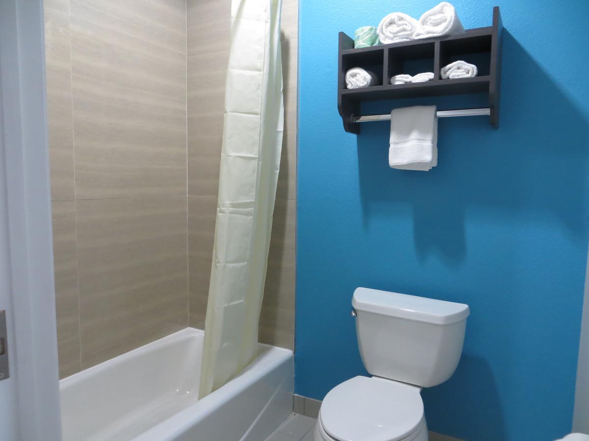 هيوستن Haven Inn & Suites Willowbrook (Adults Only) المظهر الخارجي الصورة